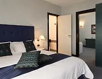 De La 4* Avellino